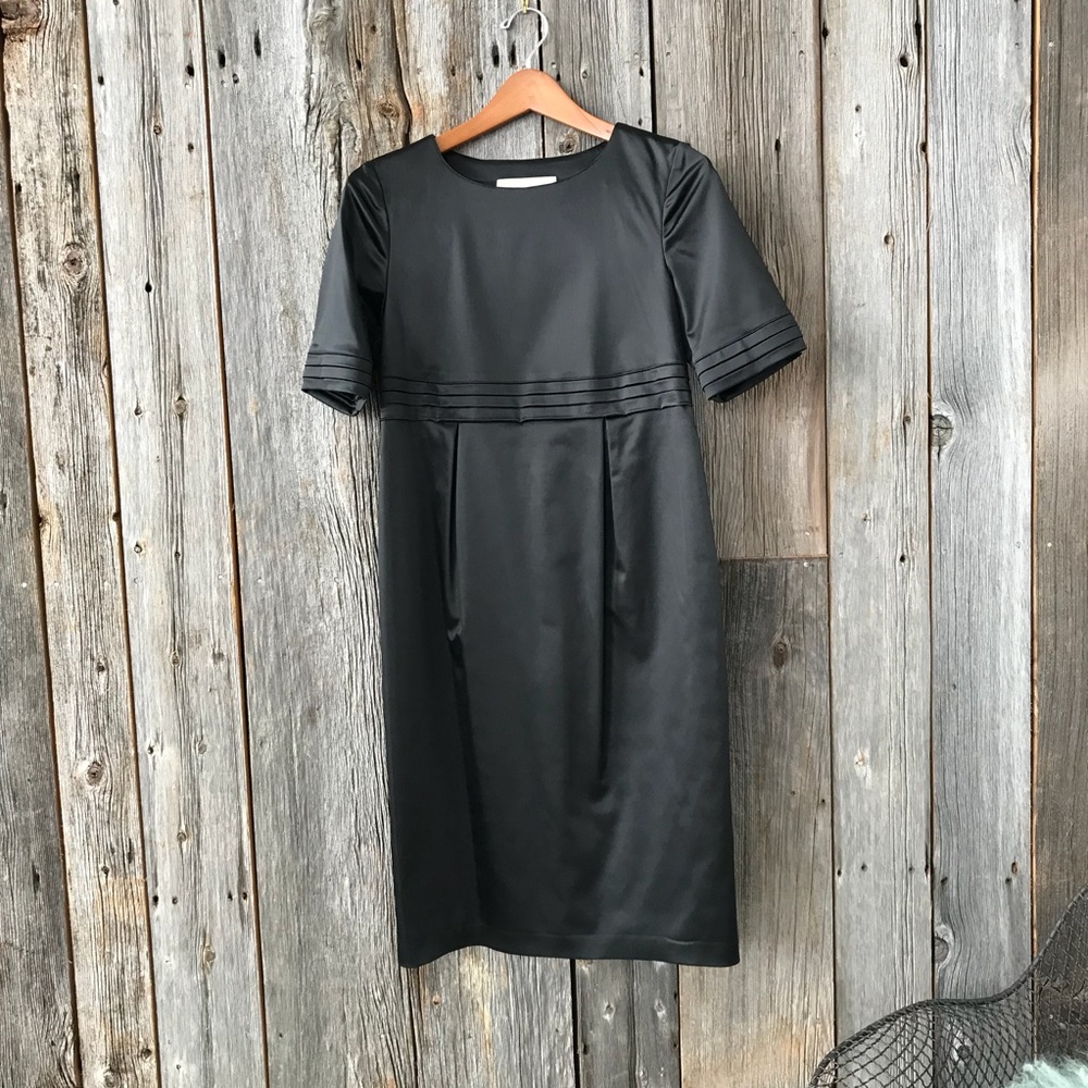 Burberry black taffeta dress